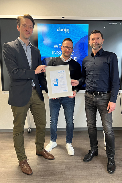 Erste CrefoZert-Auszeichnung erhalten